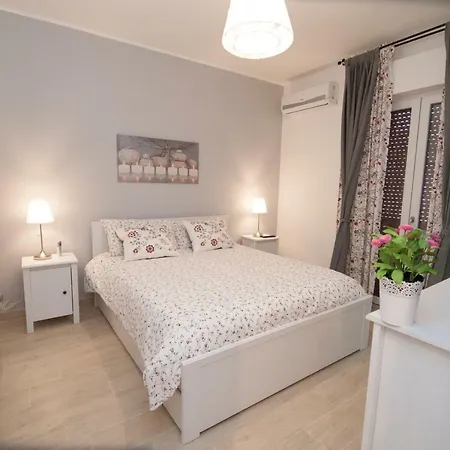 Borgo Antico Bed & Breakfast