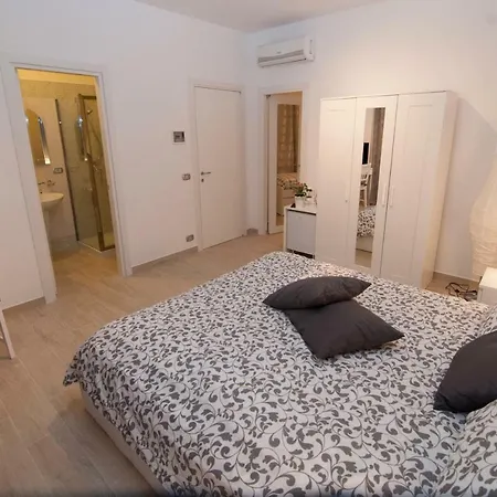 Borgo Antico Nocleg ze śniadaniem 4*